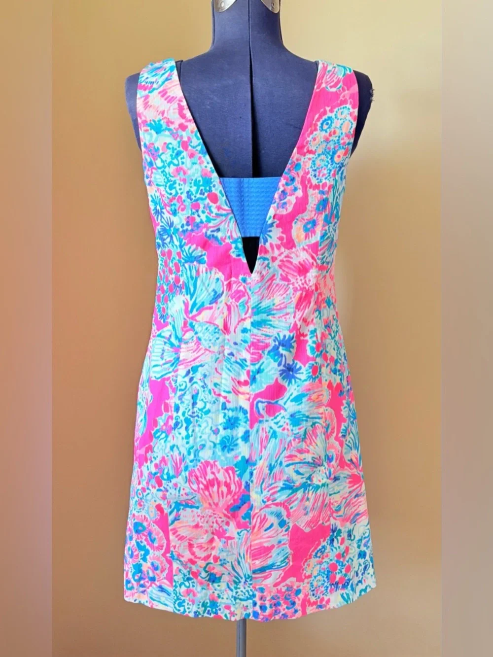 🦄🦄🦄 Lilly Pulitzer Cassa Shift Dress - Picture 4 of 6